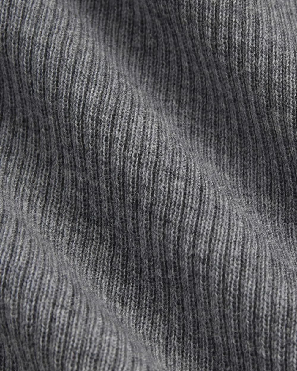 The Cardigan in Ultrasoft Merino | Heather Mid Grey (5)