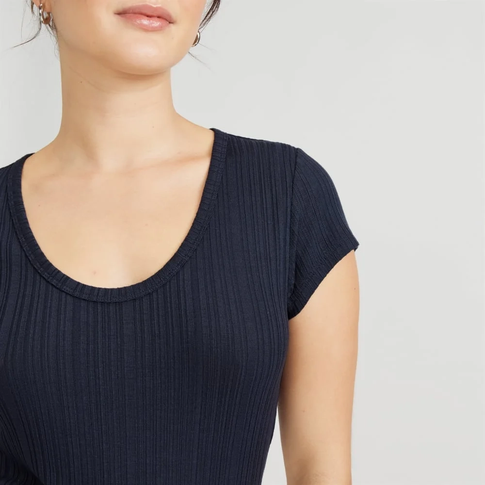 The Rib Soft Knit Scoop-Neck Tee | Navy (3)