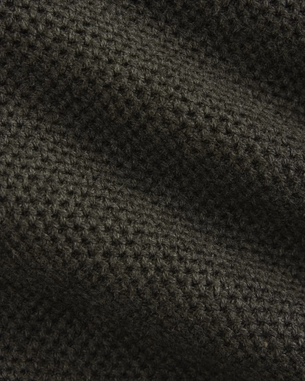 The Cotton Honeycomb Square Crew | Heathered Soot (4)