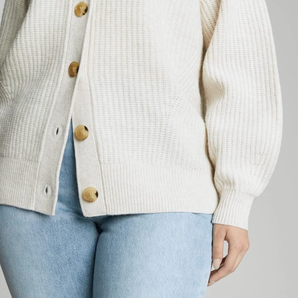 The Felted Merino Cardigan | Heathered Oat (7)