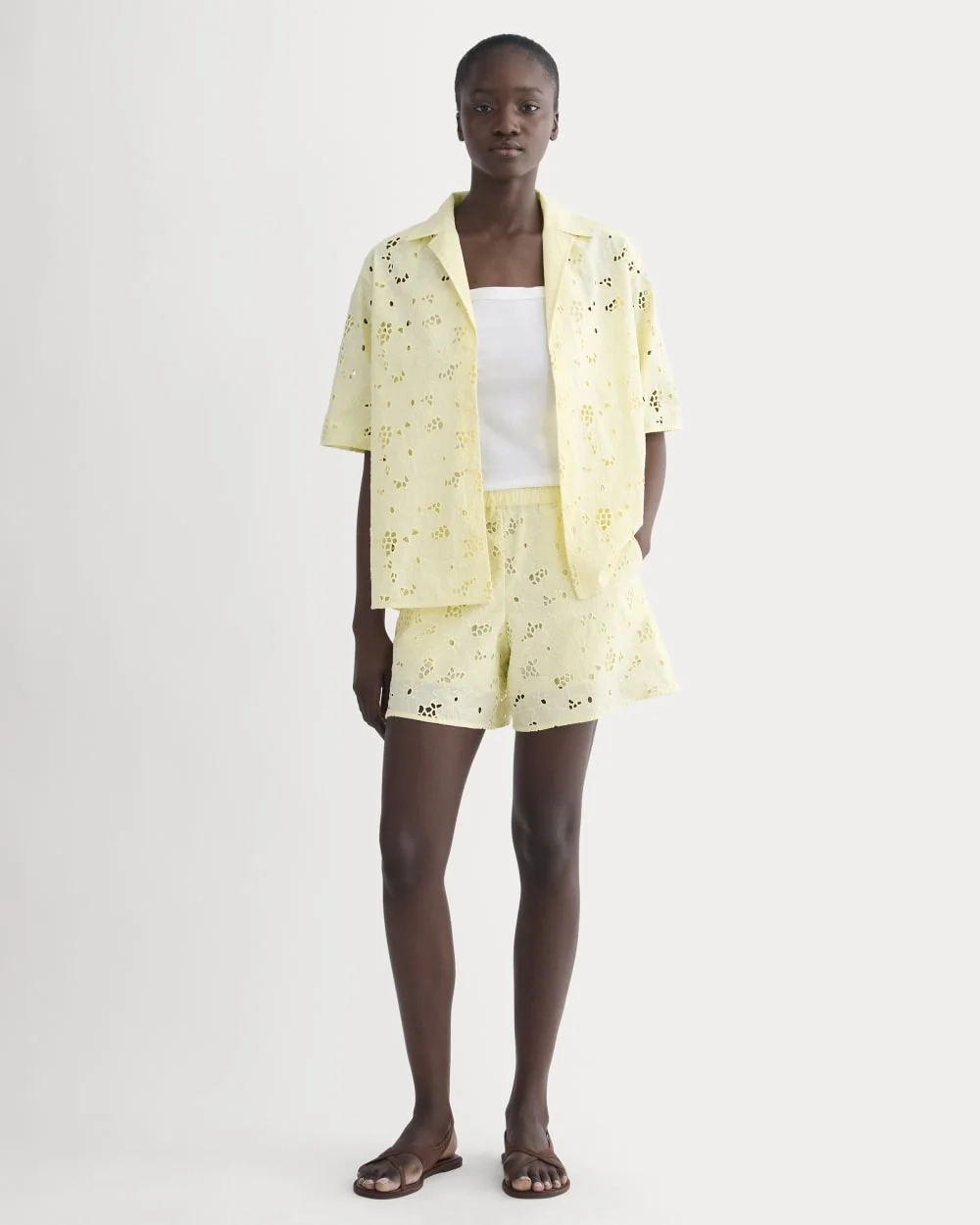 The Eyelet Pull-On Short | Light Yellow