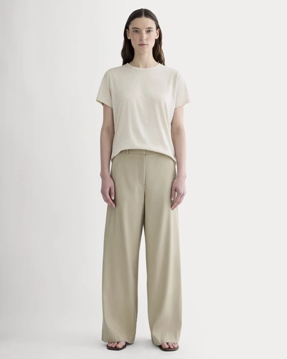 The Slim Air Tee | Heathered Oat (4)