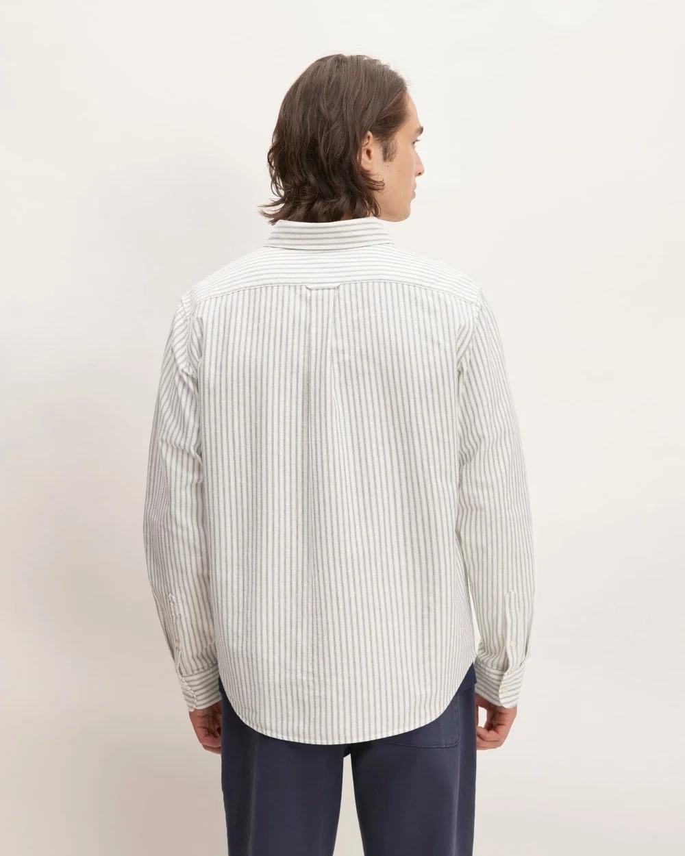 The Classic Oxford Shirt | Bone/Navy | Standard (6)