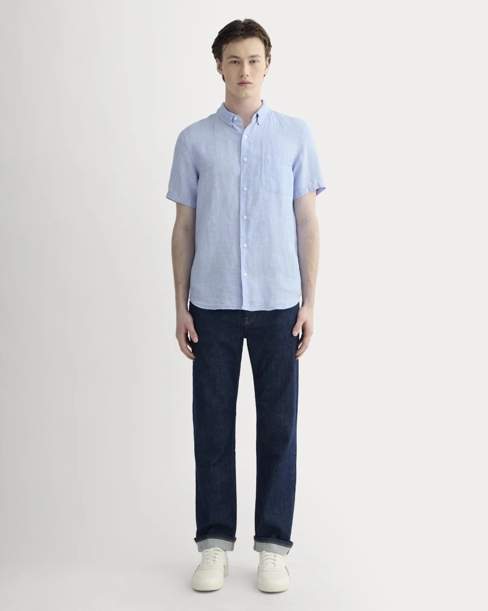 The Classic Short-Sleeve Shirt in Linen | Light Blue (3)
