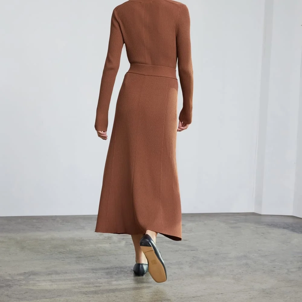 The Ribbed Knit Skirt | Cocoa Brown (6)