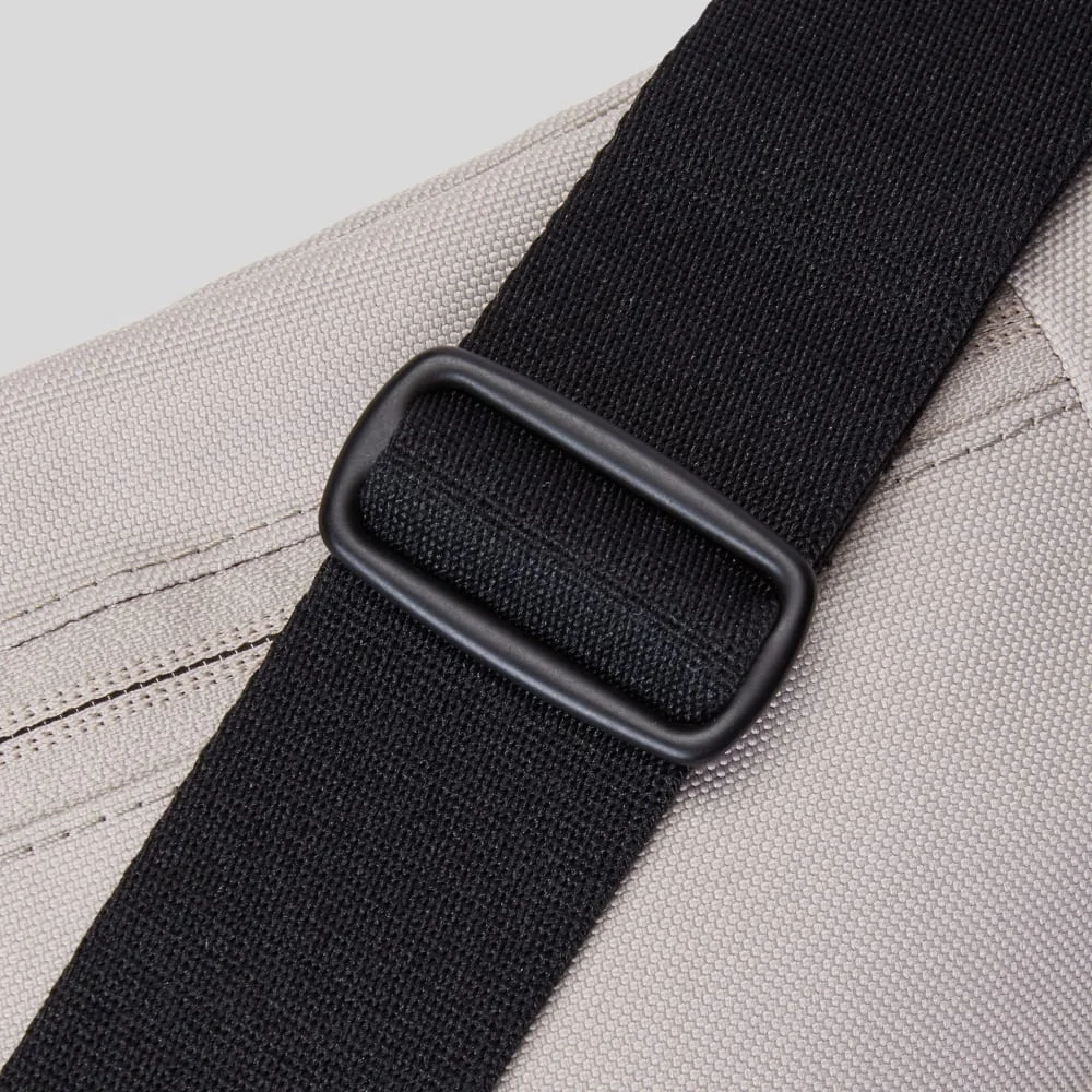 The Renew Transit Fanny Pack | Warm Quartz (with label) (6)