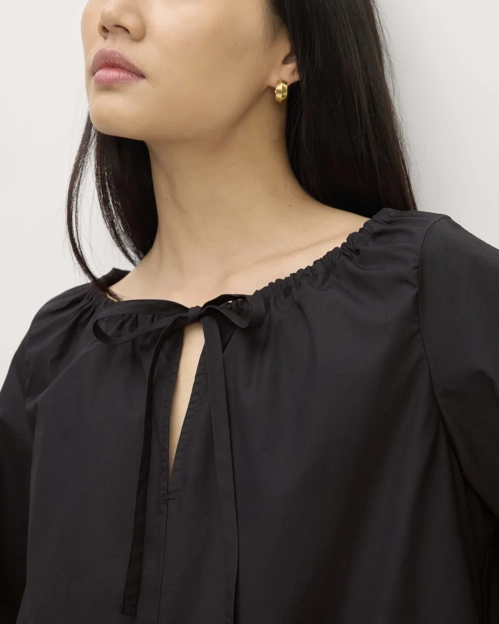 The Supima® Puff-Sleeve Dress | Black (4)