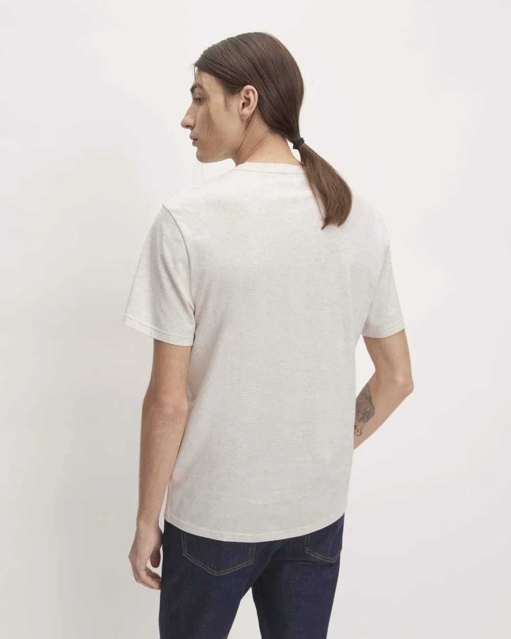 The Essential Organic V-Neck Tee | Heathered Oat (4)
