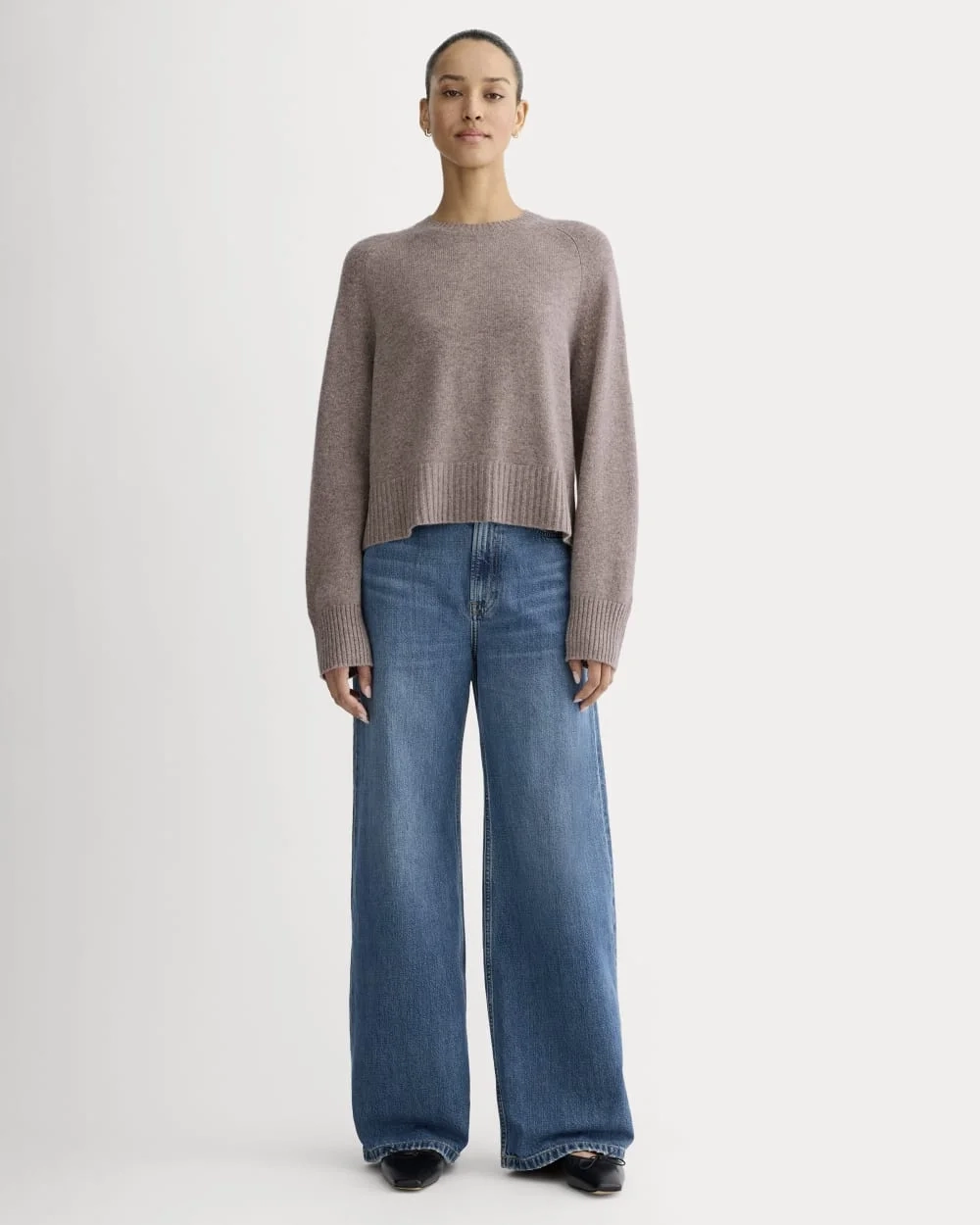 The Boxy Crew in Cashmere | Light Heathered Taupe (3)