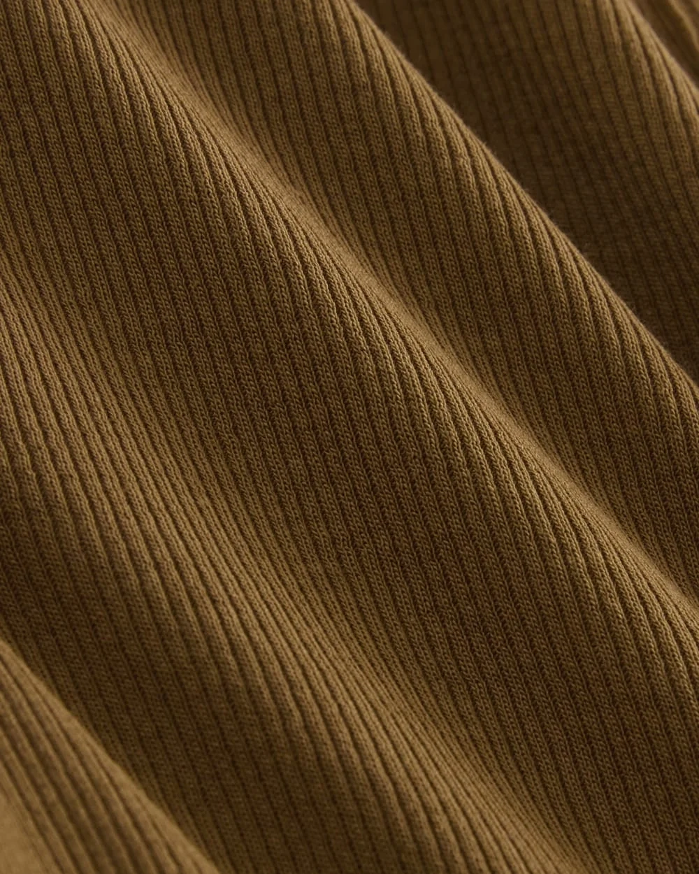 The Luxe Rib Henley | Toffee (5)