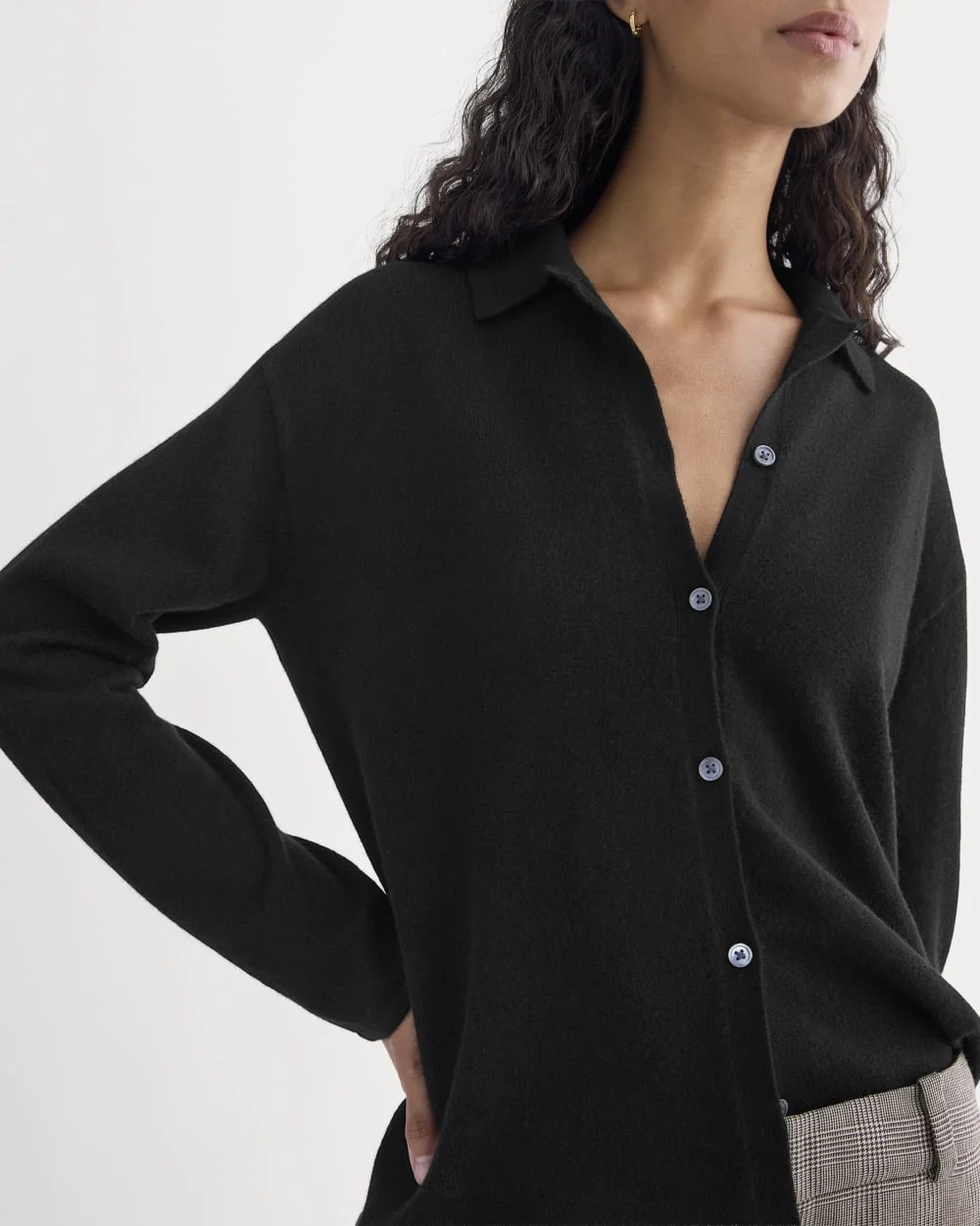 Cashmere Button-Up Shirt | Black (6)