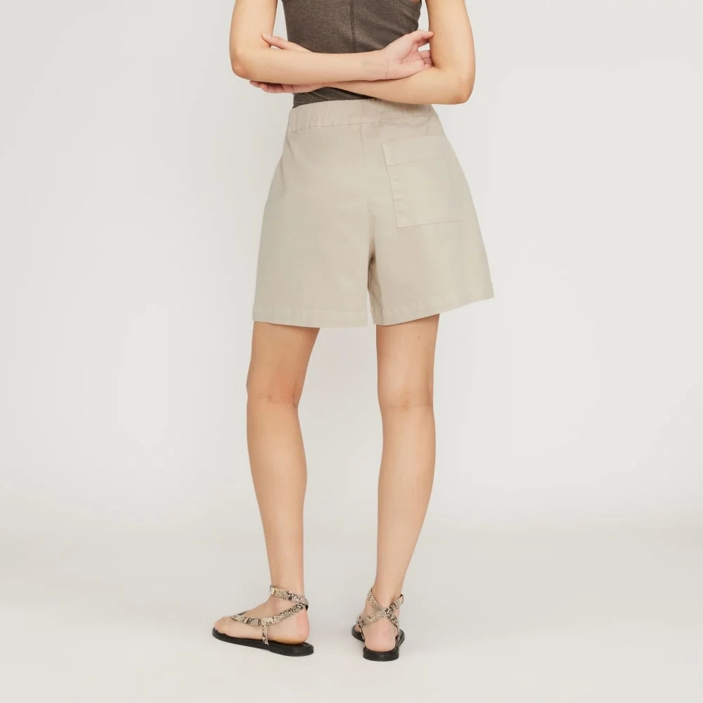 The Organic Pull-On Short | Sandstone (5)
