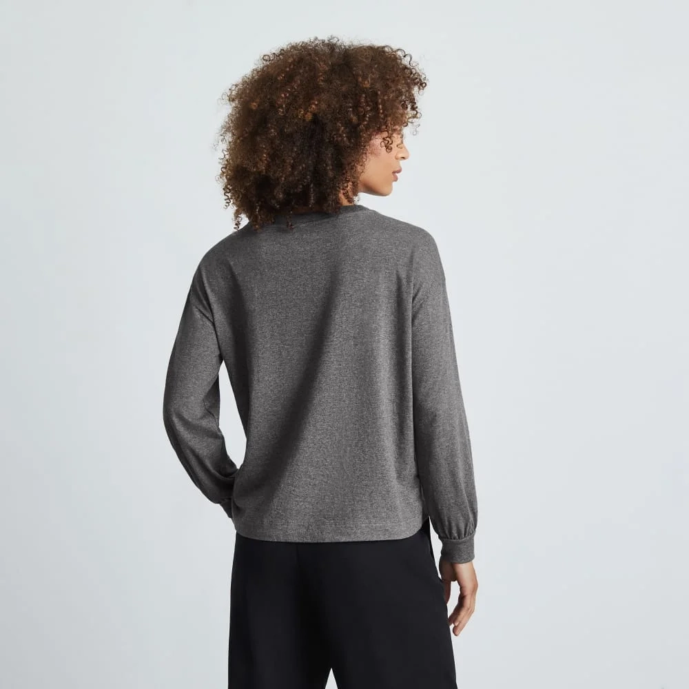 The Organic Cotton Long-Sleeve Tee | Charcoal (4)
