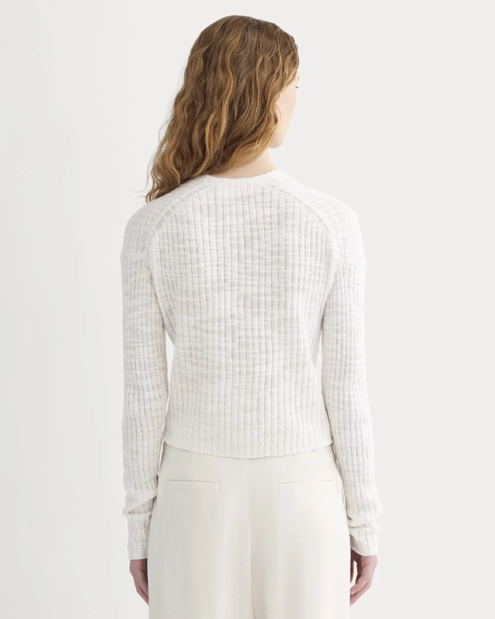 The Ribbed Cardigan in Cotton Linen | White (6)