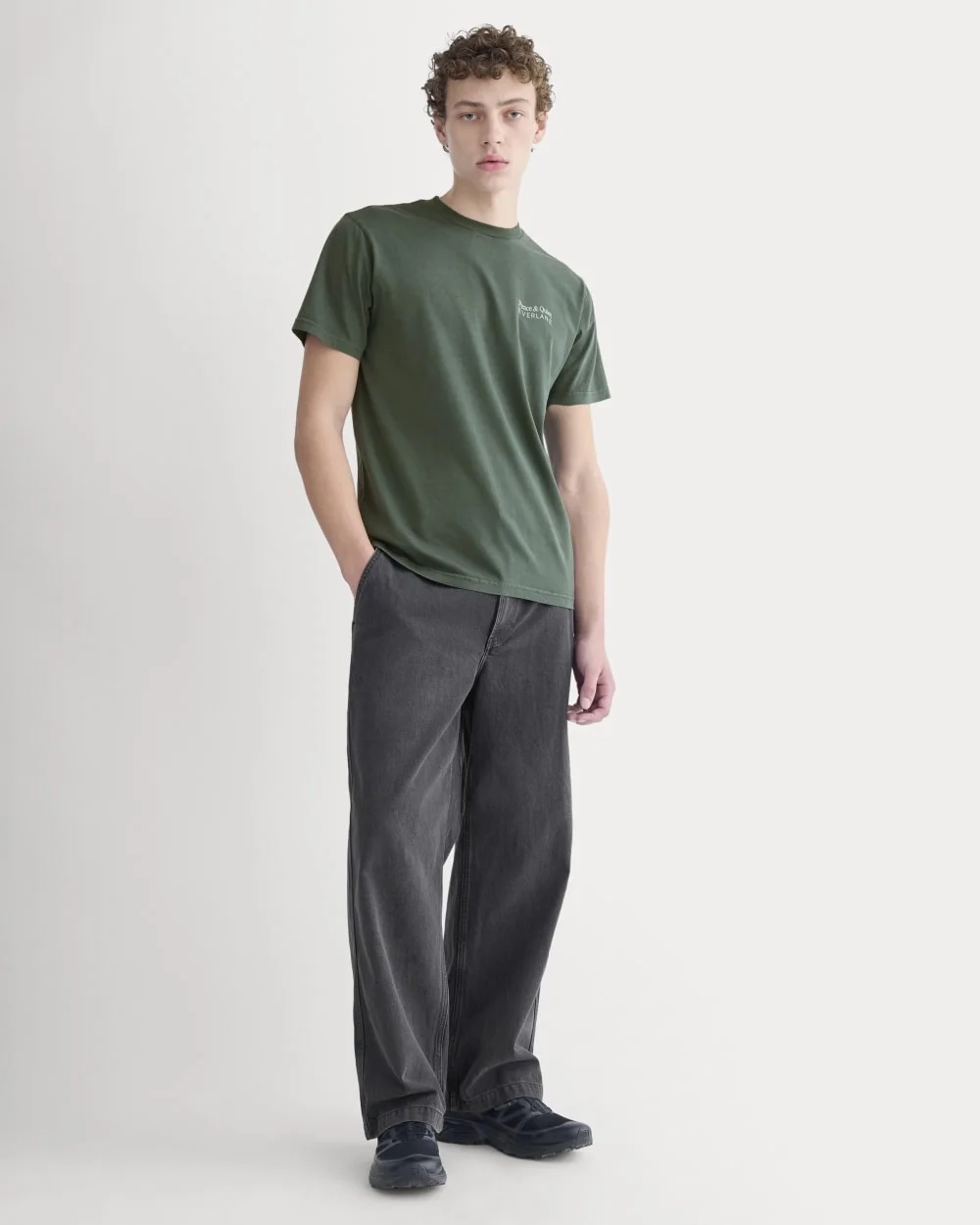 Everlane x Peace & Quiet Graphic Logo Tee | Pine (4)