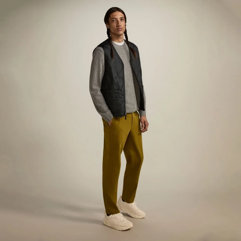 The Performance Chino | Uniform | Olive  | Slim (7)