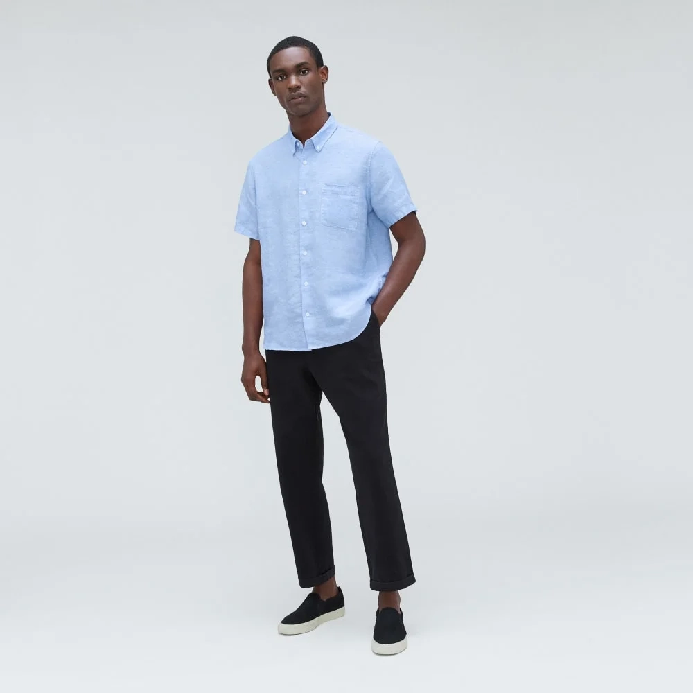 The Classic Short-Sleeve Shirt in Linen | Light Blue (4)