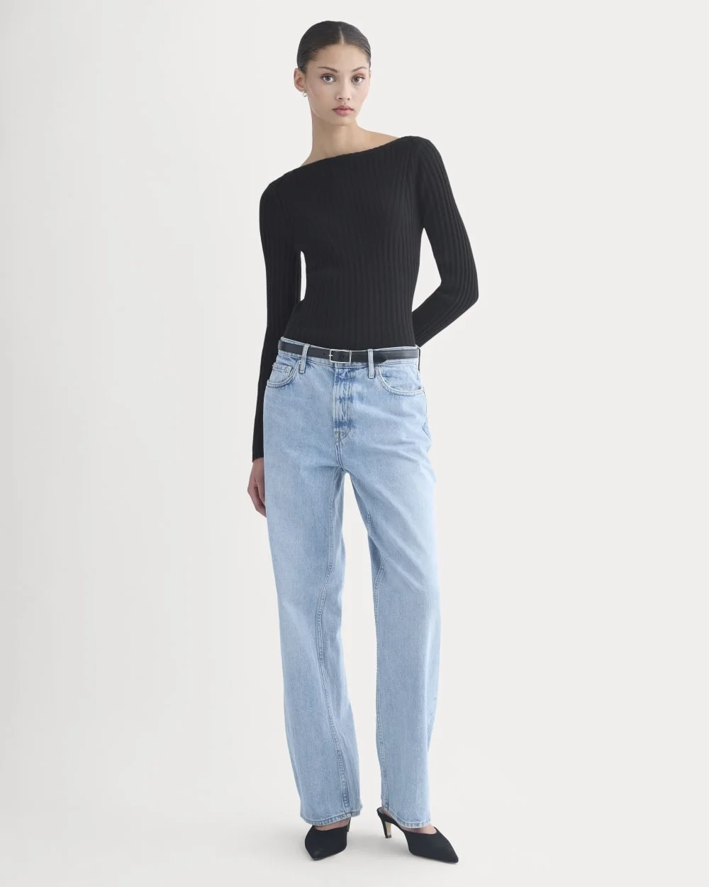 Cashmere Ribbed Boat-Neck Sweater | Black (5)
