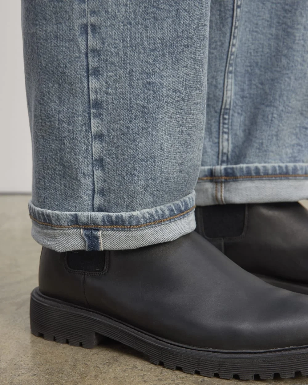 The Selvedge Loose Straight Jean | Longbay (6)