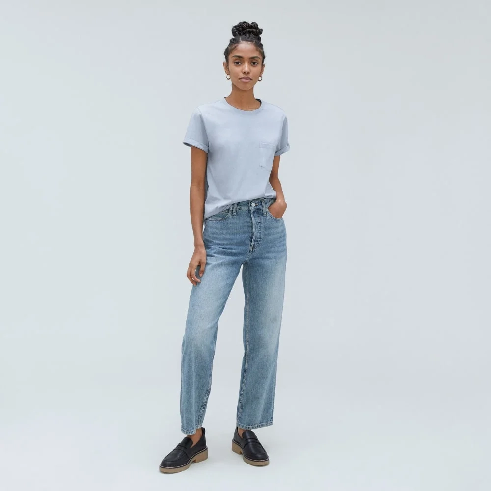 The Box-Cut Tee in Essential Cotton | Mist | Pocket (4)