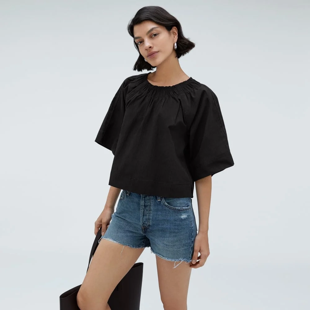 The Seersucker Gathered Tee | Black (6)