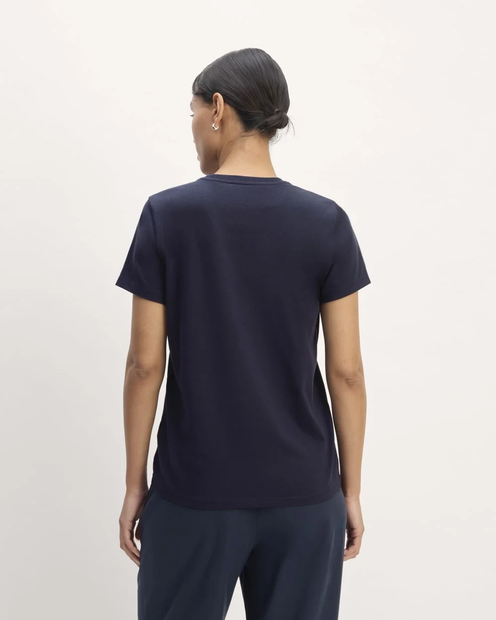 The Slim Crew in Essential Cotton | Navy (4)