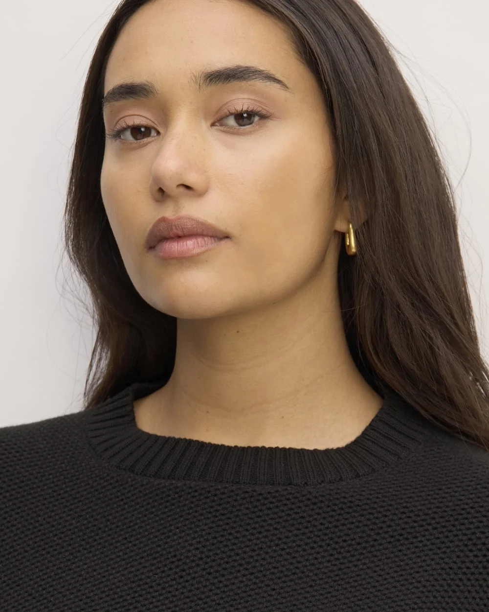 The Cotton Honeycomb Square Crew | Black (3)