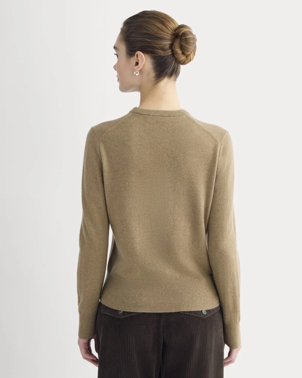Cashmere Slim Crew Sweater | Toast (4)