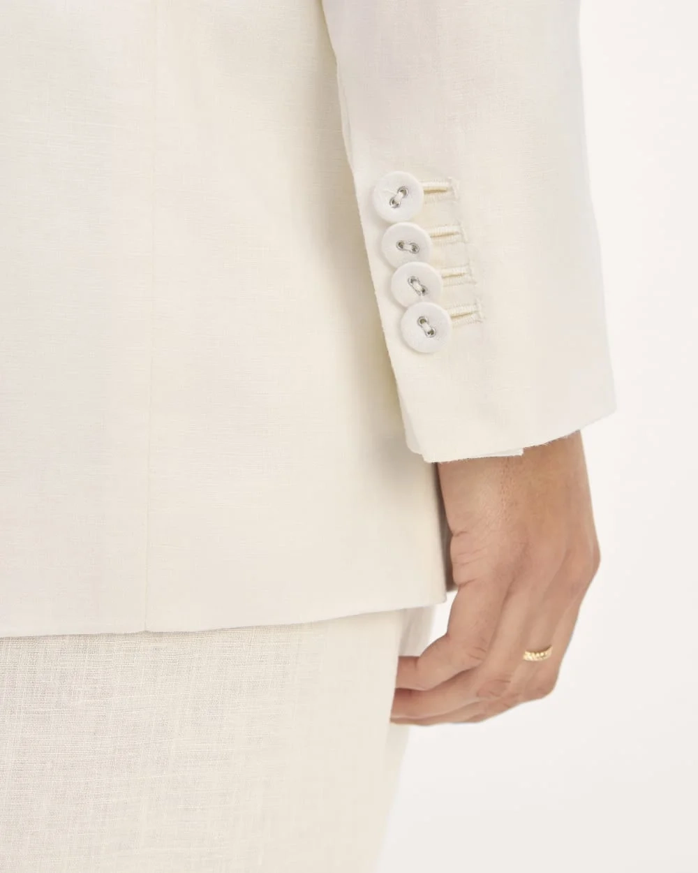 The Oversized Blazer in Linen | Bone (5)