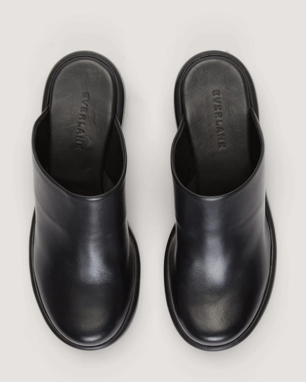 The Puffa Clog | Black (7)