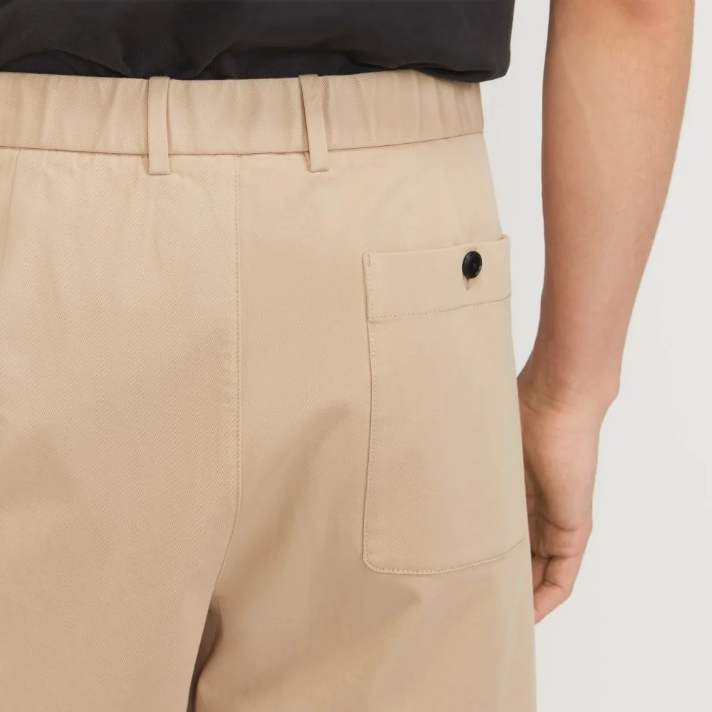 The Pull-On Performance Chino 5" Short | Trench Coat Khaki (5)