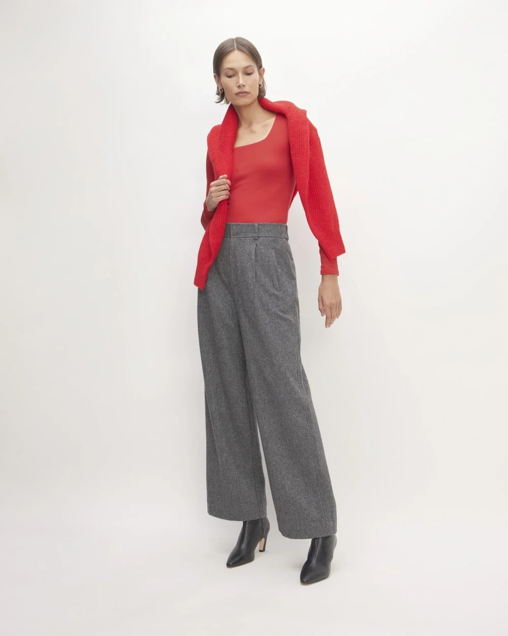 The Long-Sleeve Supima® Square-Neck Bodysuit | Goji Berry | Thong (4)
