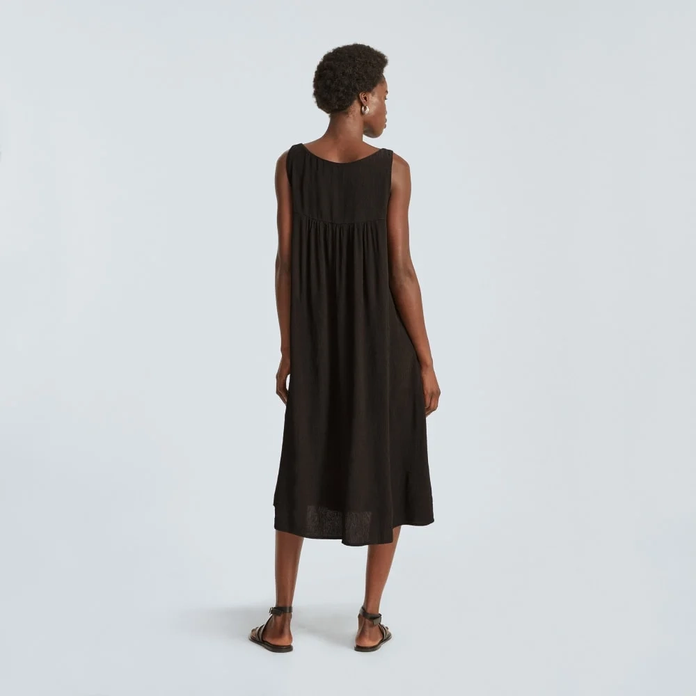 The Naia™ Ripple Tank Dress | Black (4)