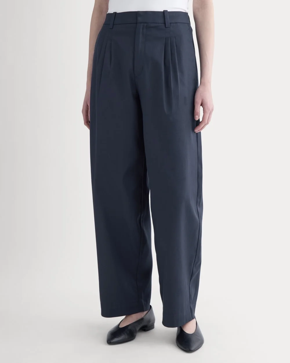 Tailored Drape Balloon Pant | Navy (5)