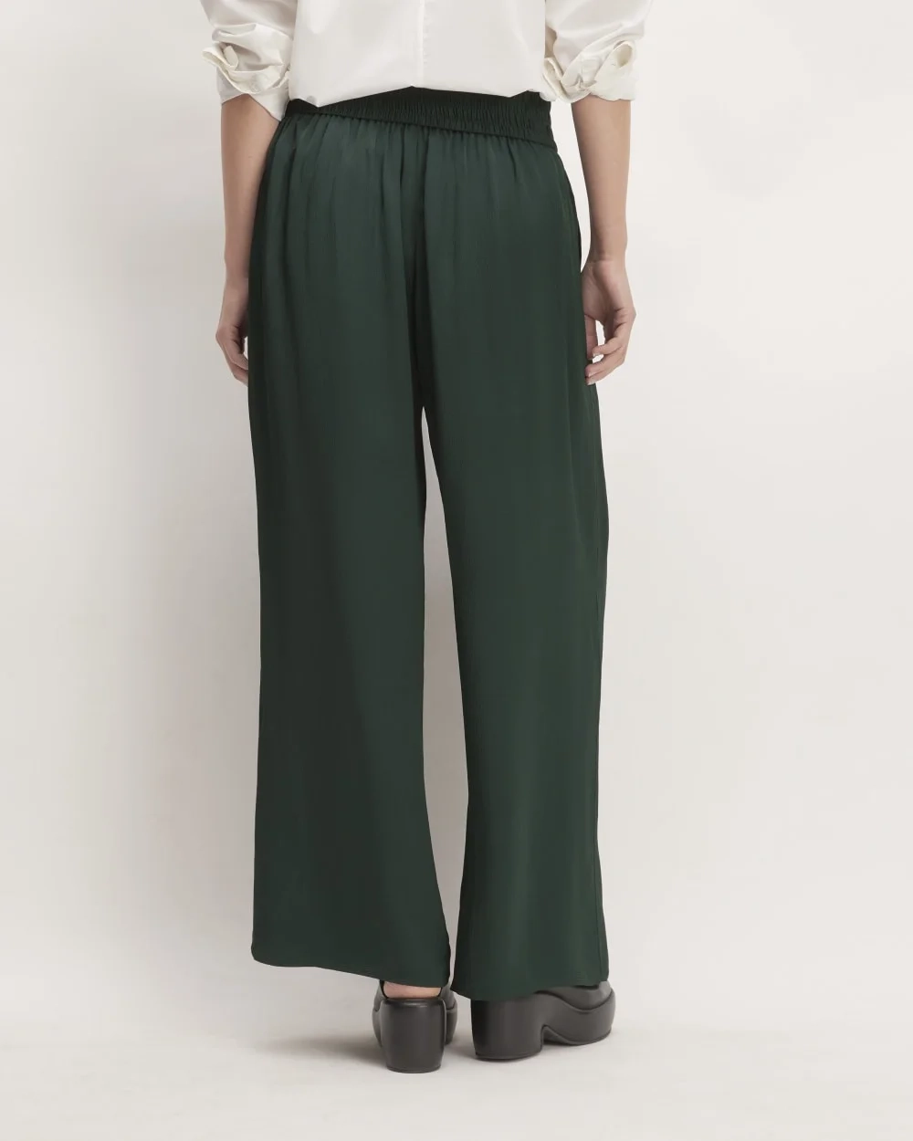 The Satin Pull-On Pant | Scarab (4)
