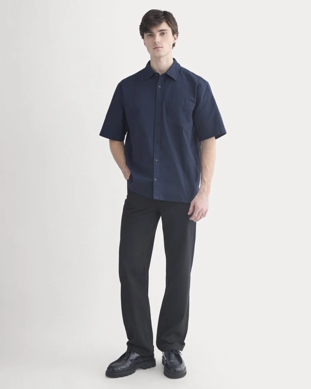 Lightweight Short-Sleeve Oxford | Navy (6)