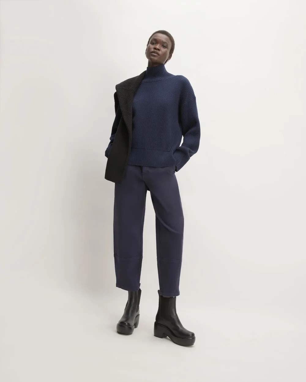 The Organic Cotton Ribbed Turtleneck | Navy (4)