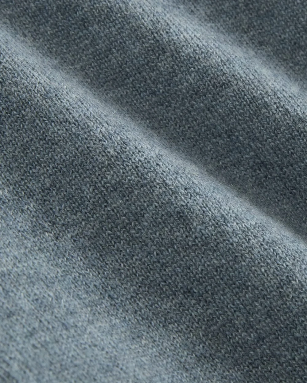 The Cashmere Crew | Denim Blue (6)