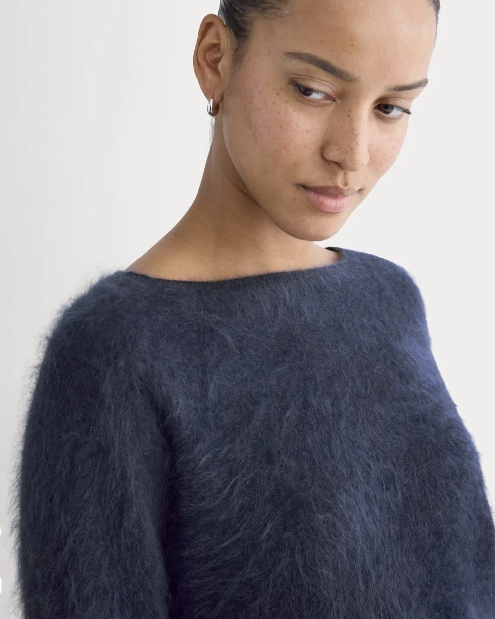 Lush Cashmere Boatneck Sweater | Starry Navy (5)