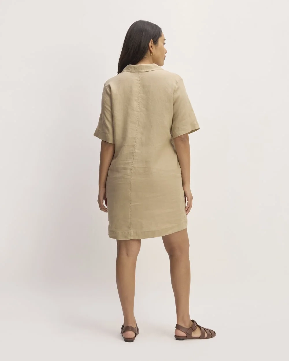 The Shirtdress in Linen | Trench Coat Khaki (5)