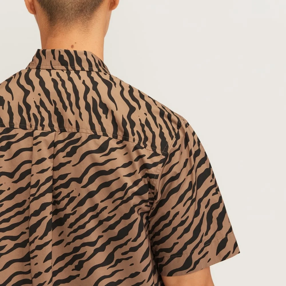 The Poplin Short-Sleeve Shirt | Tiger Stripe Toasted Coconut (5)