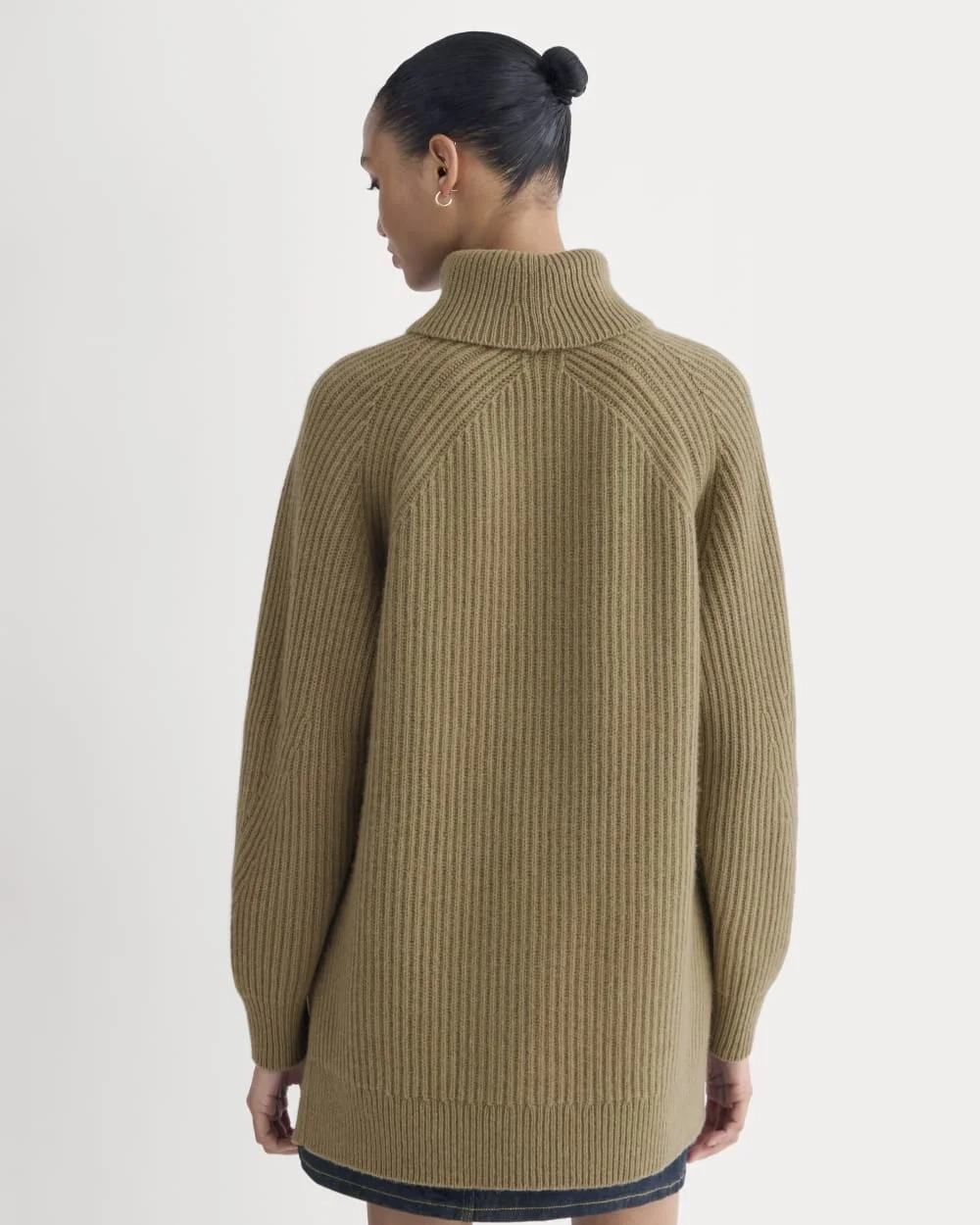 Cocoon Turtleneck in Wool Cashmere | Toast (6)