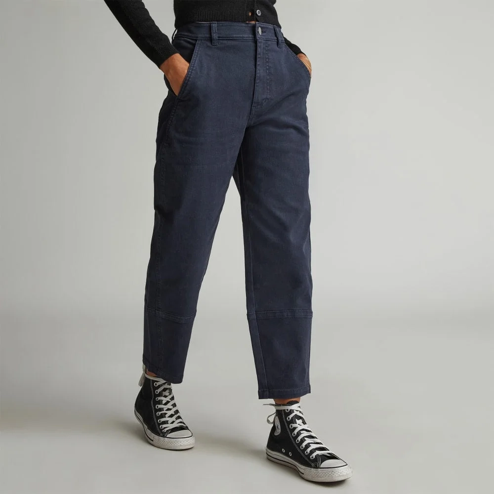 The Utility Barrel Pant |  Navy  | Regular (4)