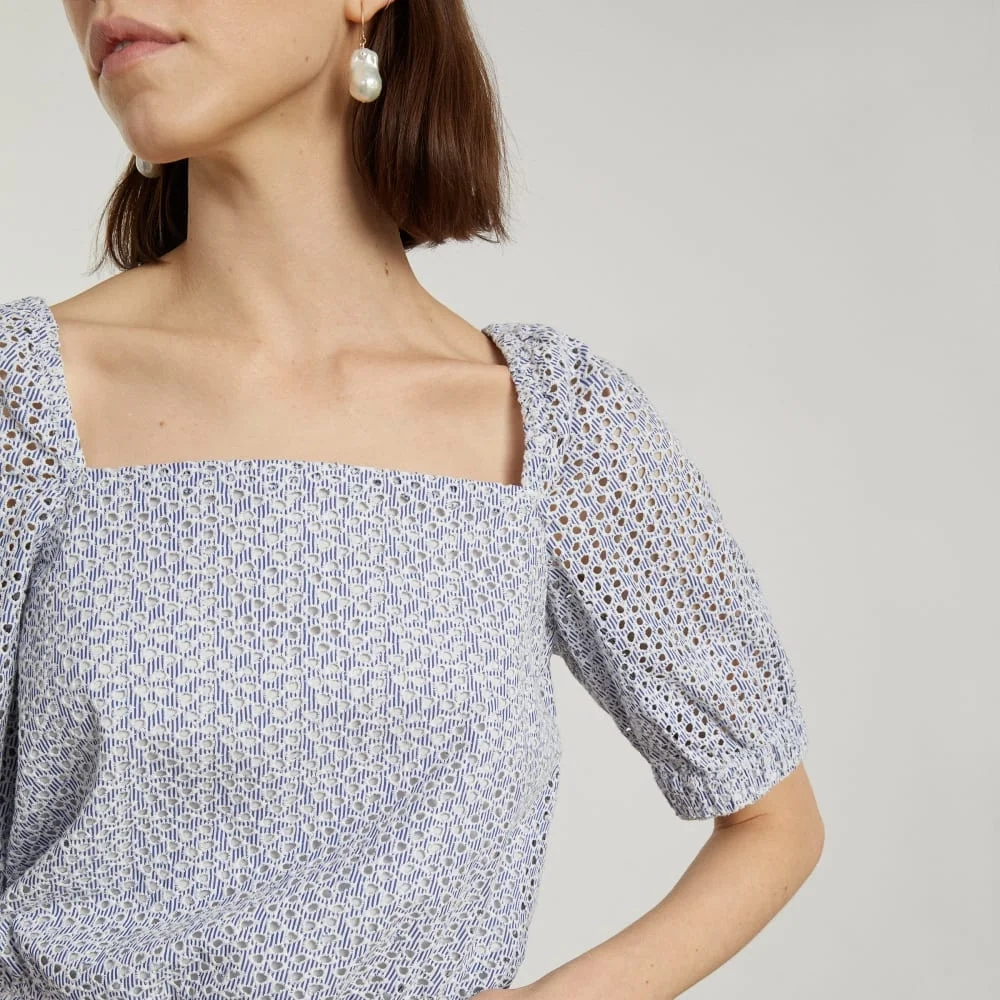 The Eyelet Puff Sleeve Top | Deep Blue / White (6)