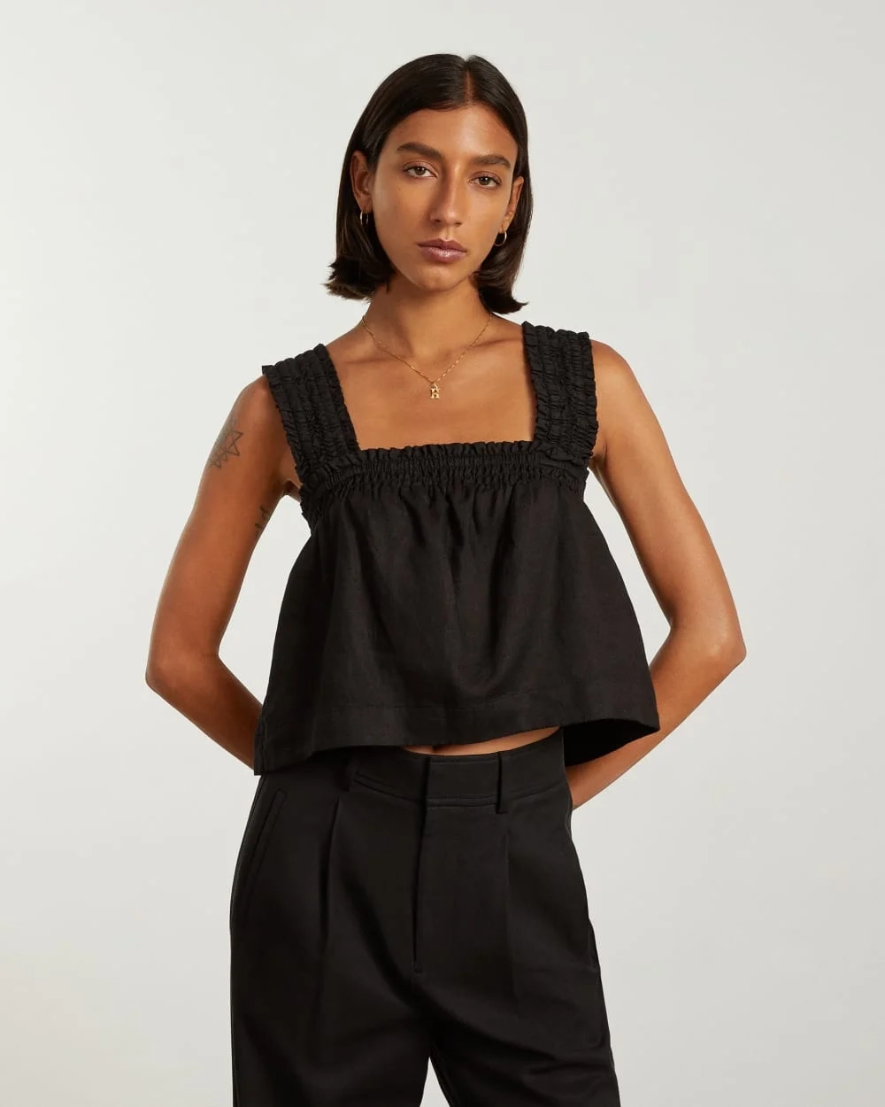 The Smocked Linen Cami | Black (5)