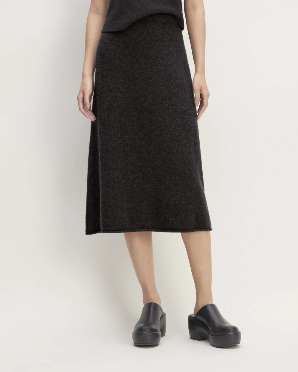 The Cozy-Stretch Skirt | Charcoal (5)