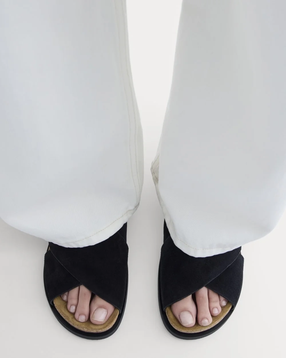 The Suede Crossover Sandal |  Black (3)