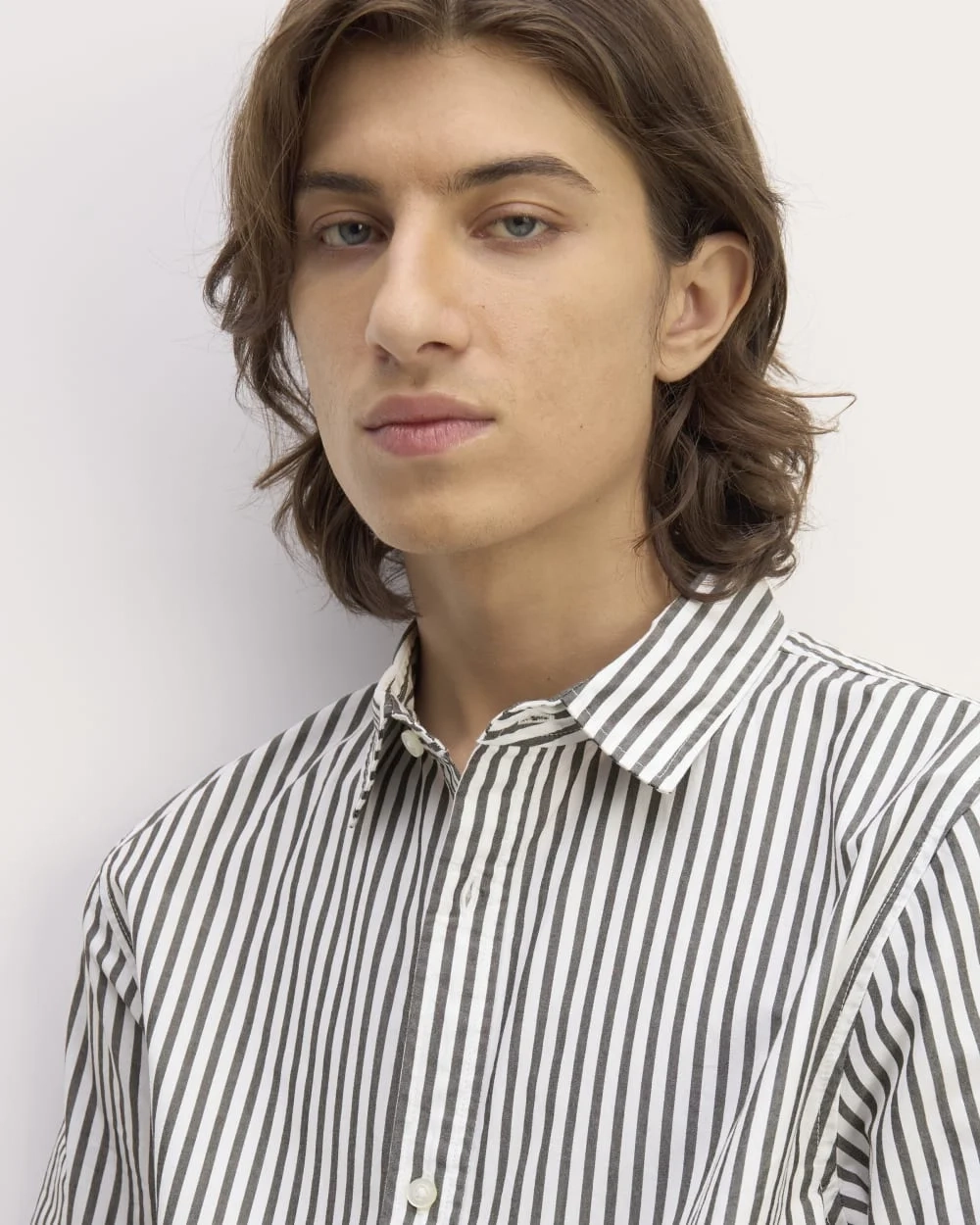 The Supima® Short-Sleeve Poplin Shirt | Optic White / Black (5)
