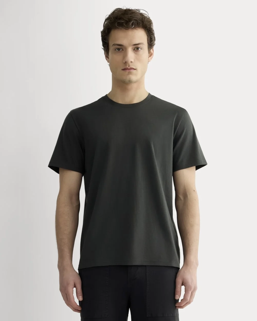 The Essential Organic Crew | Washed Black