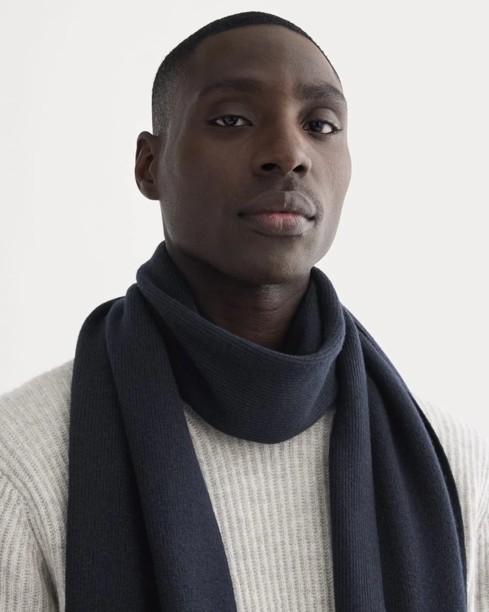 The Cabin Scarf | Navy (2)